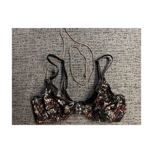 Savage X Fenty Cold Hearted Lace Snakeskin Bra